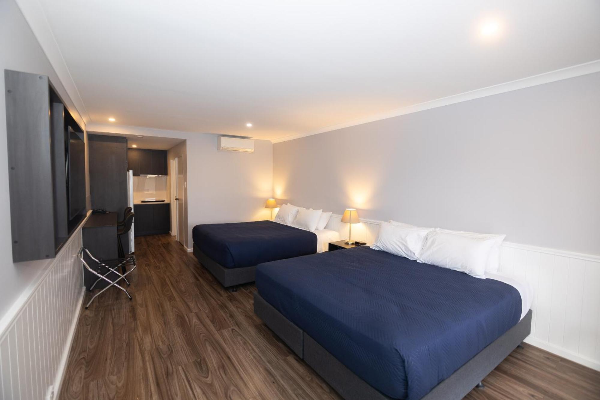 Dog Rock Motel Олбани Екстериор снимка